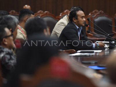 Sidang uji materiil UU Pers