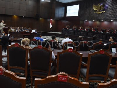 Sidang uji materiil UU Pers