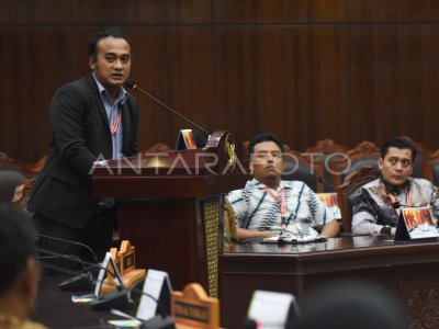 Sidang uji materiil UU Pers