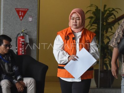 Pemeriksaan tersangka Anitasari Kusumawati