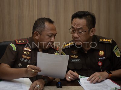 Penahanan tersangka kasus korupsi pemberian kredit