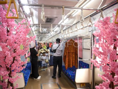 Mini Museo del Commuterline Serie 8500 Jalita Tras su Retiro