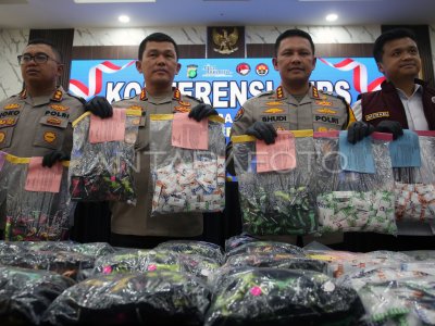 Pengungkapan kasus peredaran vape berisi obat keras