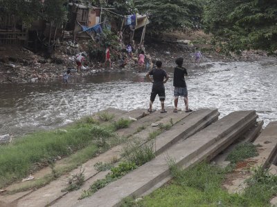 Rencana normalisasi Kali Ciliwung pada 2026