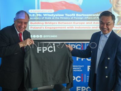 Diskusi hubungan Eropa dan Asia oleh Wamenlu Polandia