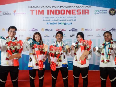 The arrival of the weightlifting athlete who won a medal at the 2025 Islamic Solidarity Games