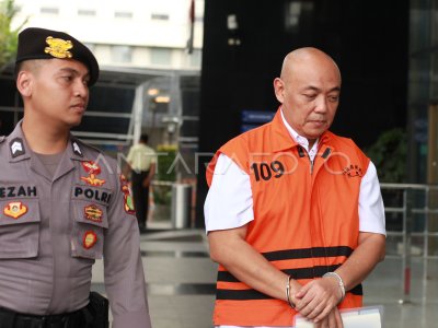 KPK periksa Hery Sutanto 
