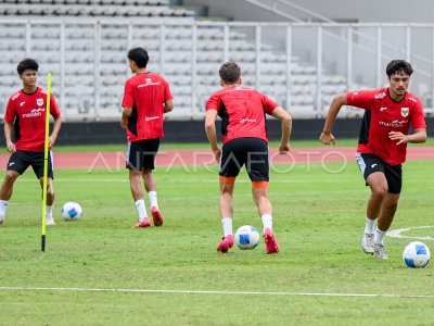 Latihan Timnas Indonesia U-22 jelang uji coba melawan Mali