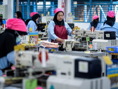 Peningkatan proporsi pekerja formal