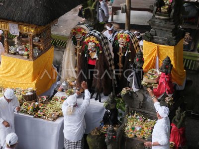 Upacara mesuci di Denpasar Bali