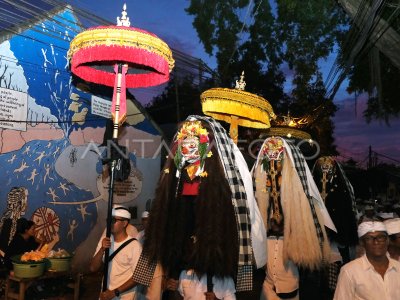 Upacara mesuci di Denpasar Bali