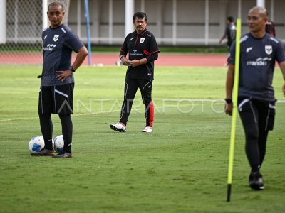 Latihan Timnas Indonesia U-22 jelang lawan Mali