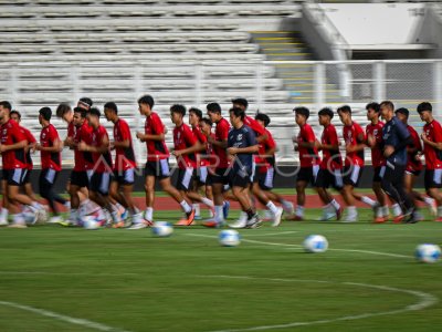Latihan Timnas Indonesia U-22 jelang lawan Mali