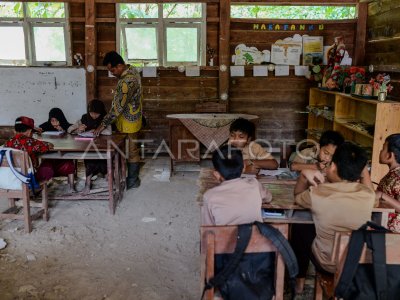 Une école isolée à Pandeglang