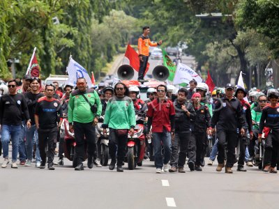 Unjuk rasa buruh di Kabupaten Bogor