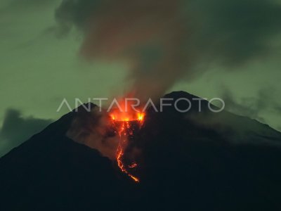 Aktivitas vulkanik Gunung Semeru