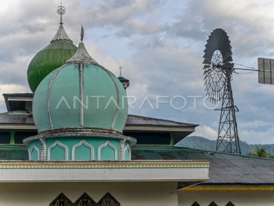 Pemanfaatan angin sebagai sumber energi rumah ibadah