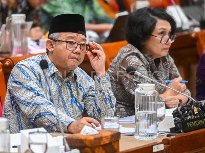 Raker Mendikdasmen dengan Komisi X DPR