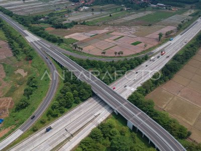 Diskon tarif tol untuk libur Natal dan Tahun Baru
