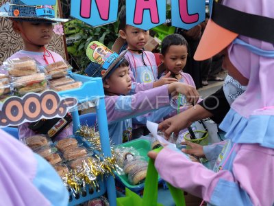 Belajar berdagang sejak dini