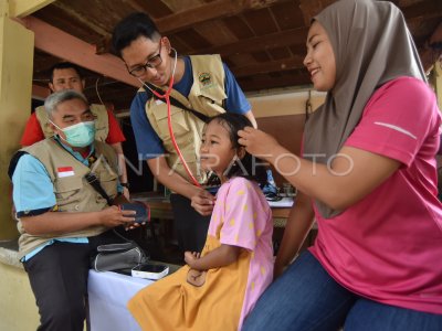 Pelayanan kesehatan bagi korban banjir di Padang