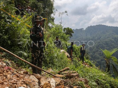 Penertiban tambang ilegal TN Gunung Halimun Salak