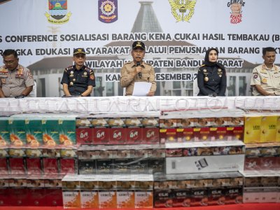 Pemusnahan rokok ilegal di Kabupaten Bandung Barat