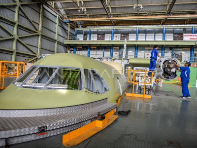 Produksi pesawat CN235 di PTDI