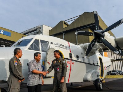 Handover of the NC212i aircraft from PTDI to the Indonesian Air Force