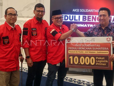 Aksi solidaritas peduli bencana Sumatra