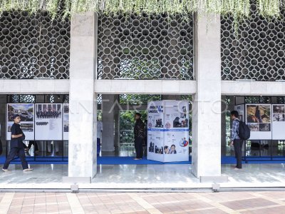 Roadshow pameran Haluan Merah Putih