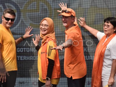 Joint campaign to end digital violence against women and children