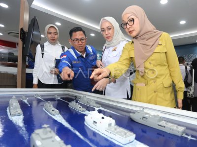 The House of Representatives encourages the acceleration of strengthening the defense industry