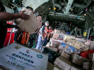 Dispatch of aid for the natural disaster in Sumatra