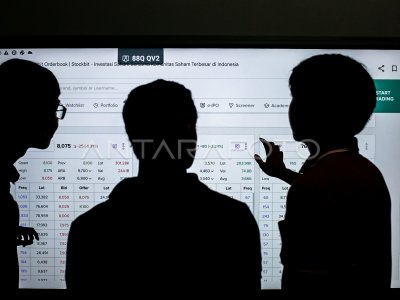 Estudiar inversión en el mercado de capitales en la escuela