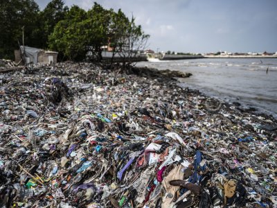 The target for reducing marine waste