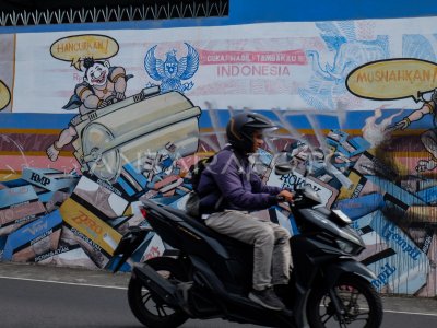 Melawan peredaran rokok ilegal