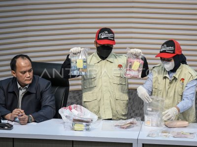 Detención de un sospechoso en un caso de soborno en Lampung Central