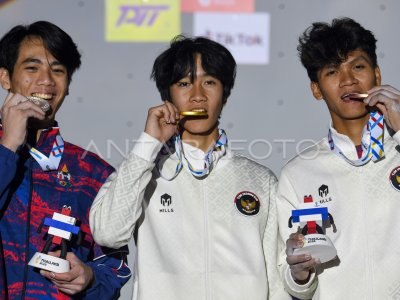 Cikal raih emas lead panjat tebing SEA Games 2025