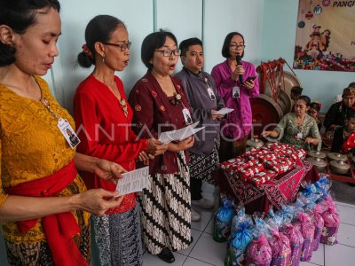 Ibadah perayaan Natal siswa SLB di Semarang