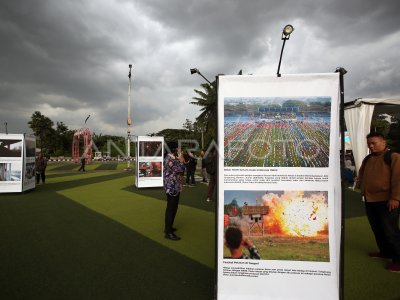 Pameran foto Jejak Urban Dinamika Sosial Banten