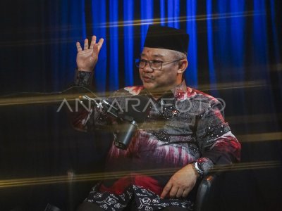 Siniar bersama Mendikdasmen di AHC