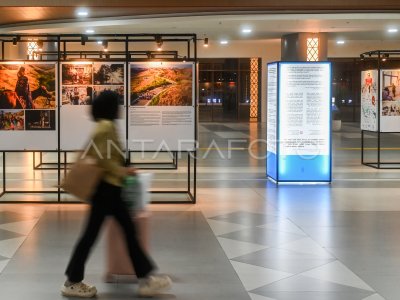 Exposition de la Direction Rouge et Blanche à la Gare de Tanah Abang
