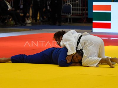 Judo athlete Indah Permatasari wins silver at the SEA Games