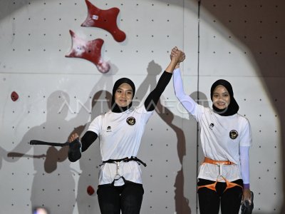 Puja Lestari wins gold medal in women&#039;s speed climbing