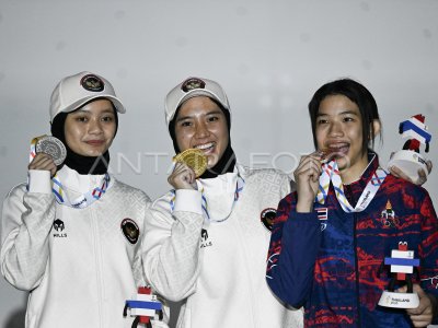 Puja Lestari wins gold medal in women&#039;s speed climbing