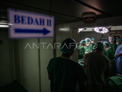 TNI AL lakukan operasi korban bencana alam di KRI dr Soeharso