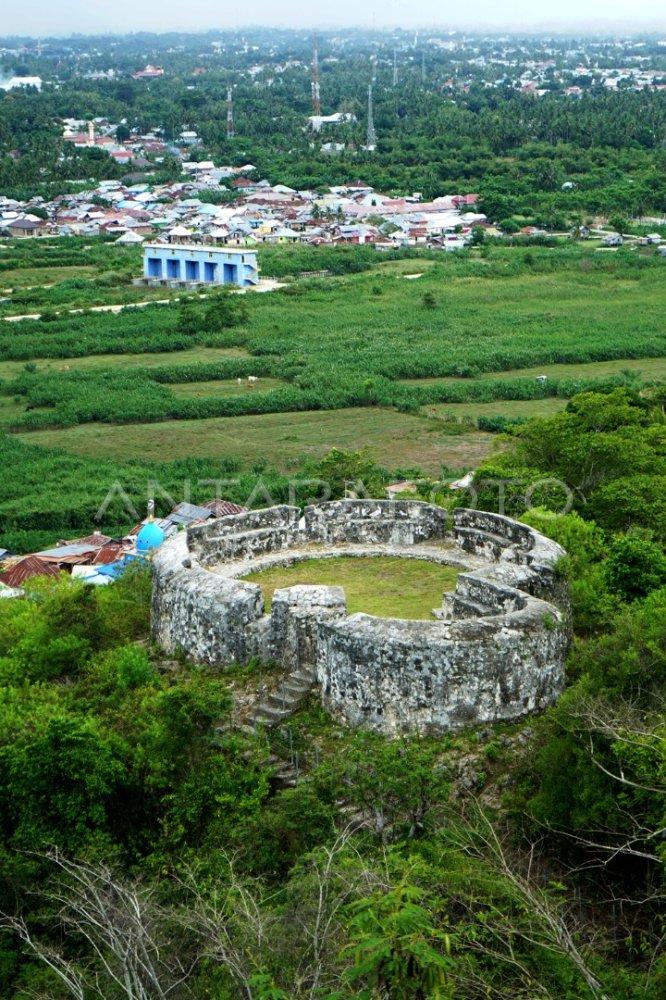 Wisata Benteng Otanaha Masih Ditutup Antara Foto