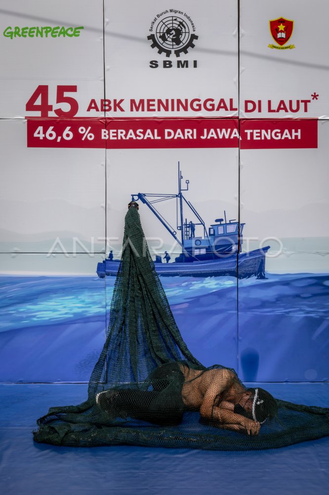 AKSI SETOP PERBUDAKAN MODERN DI LAUT | ANTARA Foto