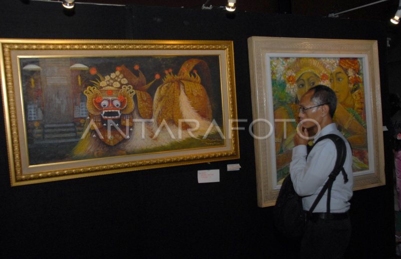 PAMERAN LUKISAN DALAM MALL